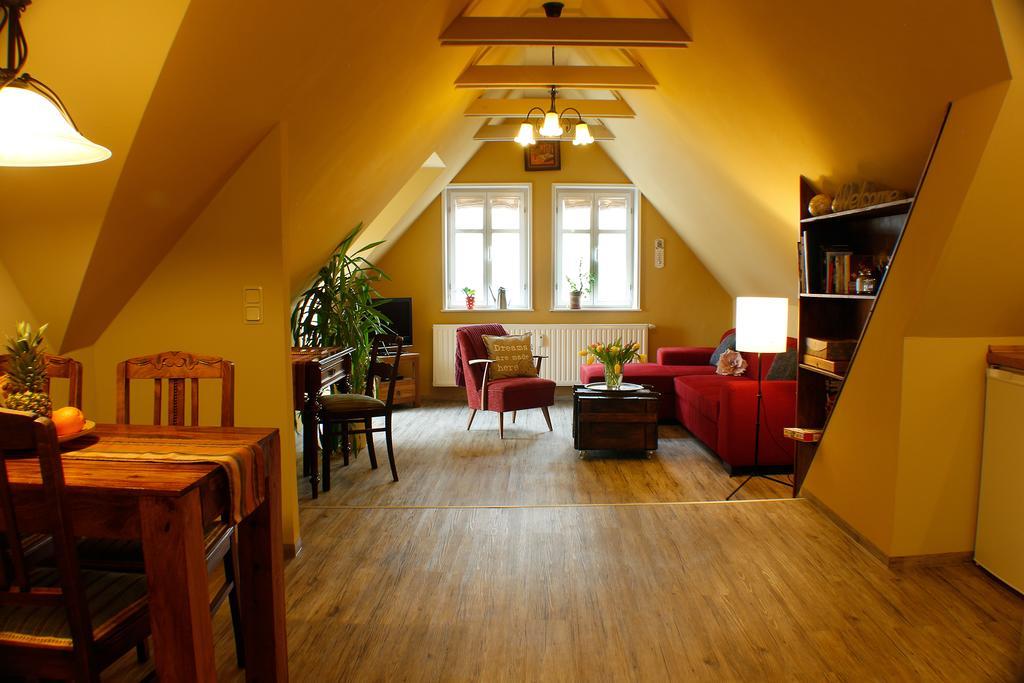 Ferienwohnungen Stobenstrasse เควดลินบวร์ก ภายนอก รูปภาพ